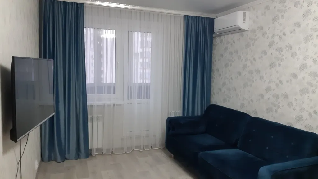 Уютная квартира в хорошем районе — аренда посуточно в Курск