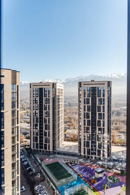 2-комнатная квартира в ЖК Комфорт Сити с видом на горы