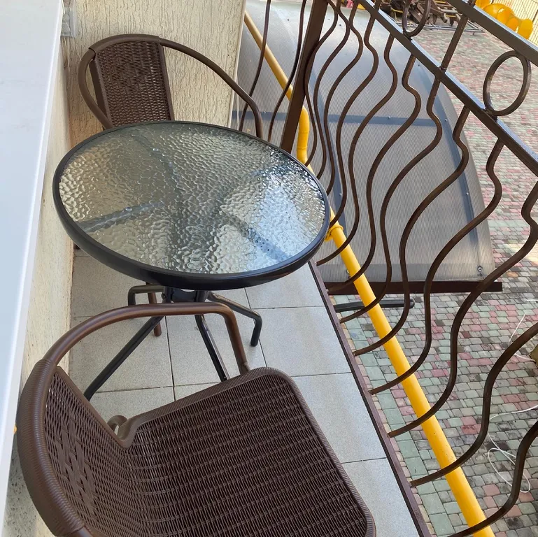 100 метров от Парка