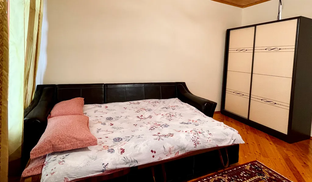 Уютный домик в высокогорном районе Горная Вершина