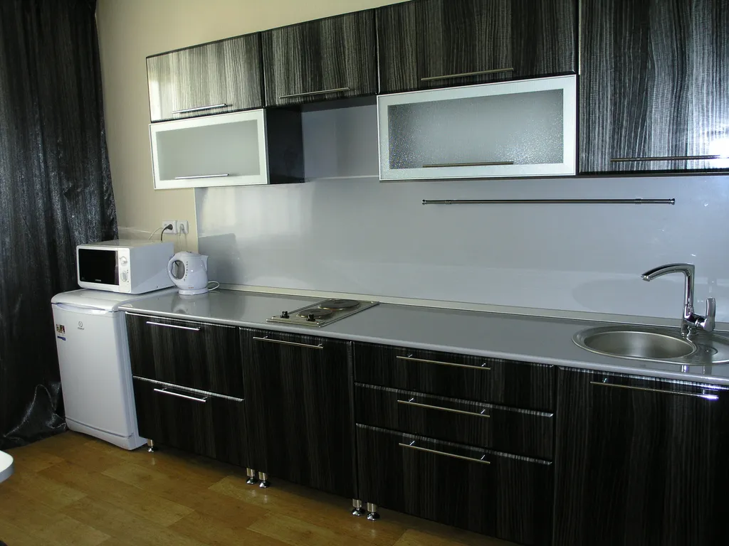 Светлая двухкомнатная квартира с евро ремонтом в многоэтажном доме