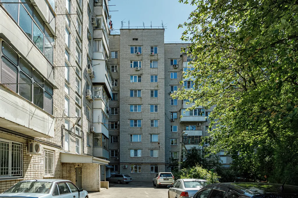 Квартира 4-комнатная квартира рядом с СБС — Краснодар