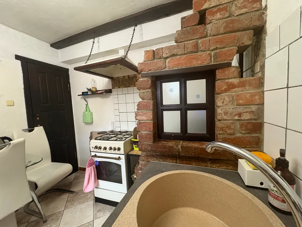 Дом с камином со столетней историей: город и море удобная развязка