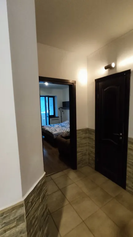 Просторная квартира в новом доме, центр города