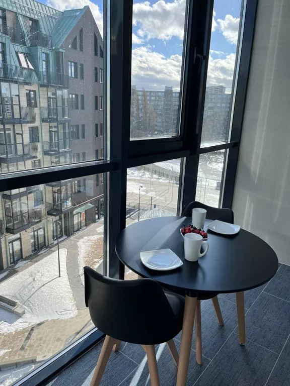 Центр города, квартира на набережной у Рыбной деревни