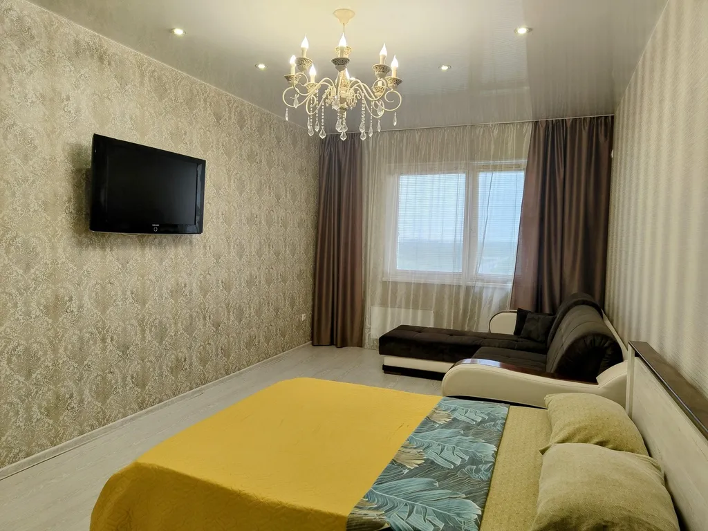 1-комнатная квартира недалеко от ТРЦ Аура