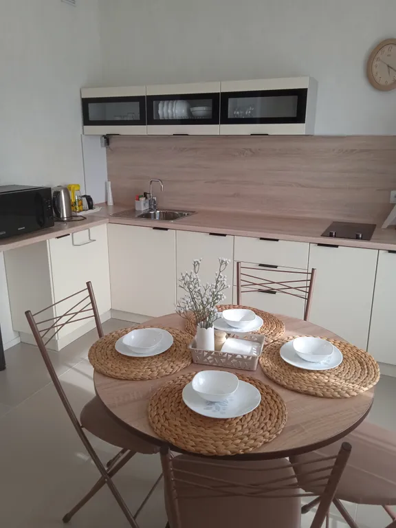 Дом вдали от дома