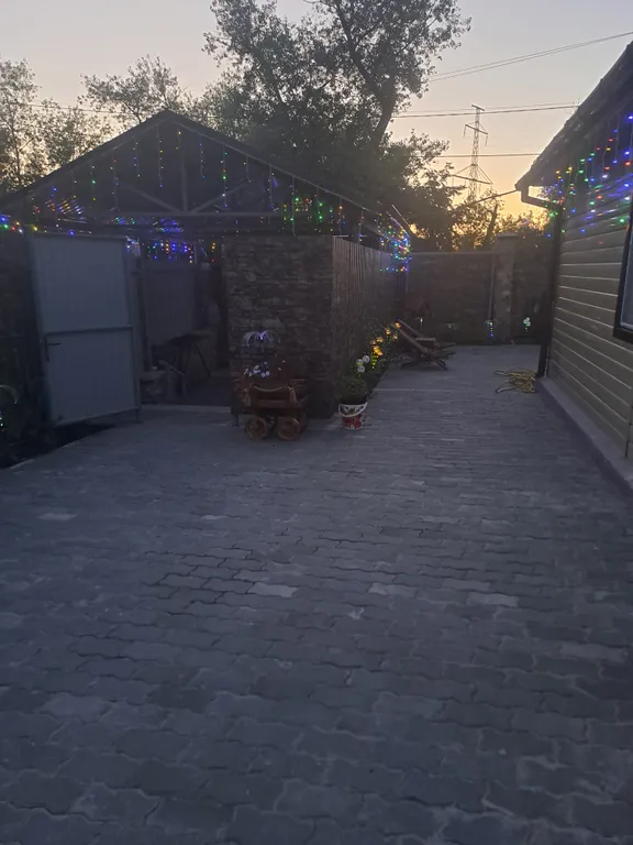 Дом у Денежного озера