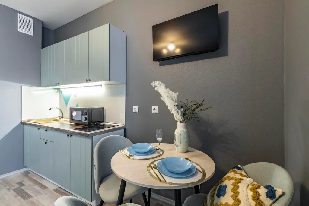 Студия с лоджией для 3 гостей