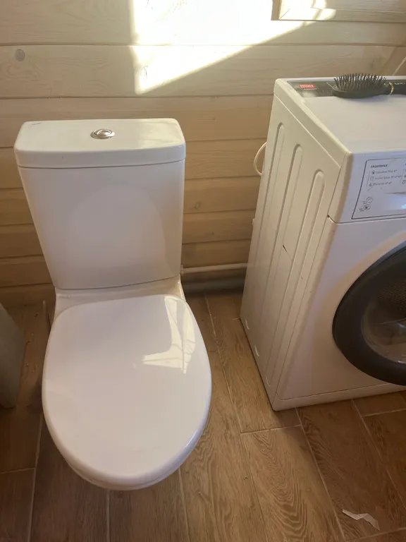 Маленький уютный домик с русской баней и видом на Селигер