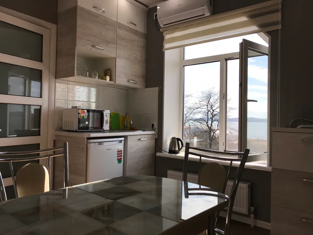 Люкс двухкомнатный с видом на море