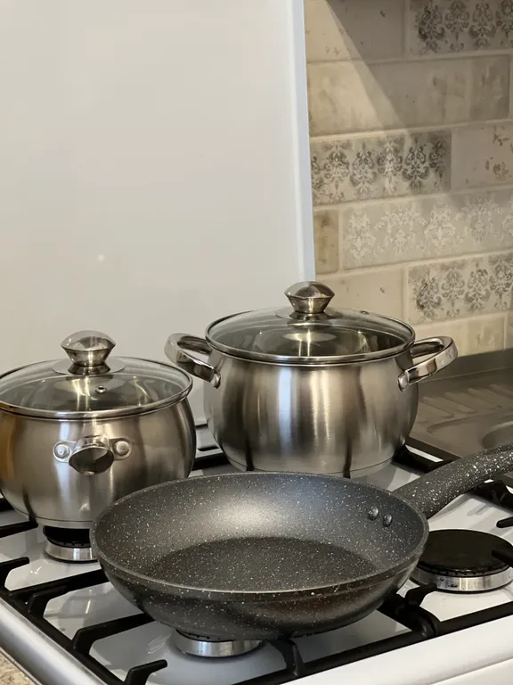 Двухкомнатная квартира у метро грушевка