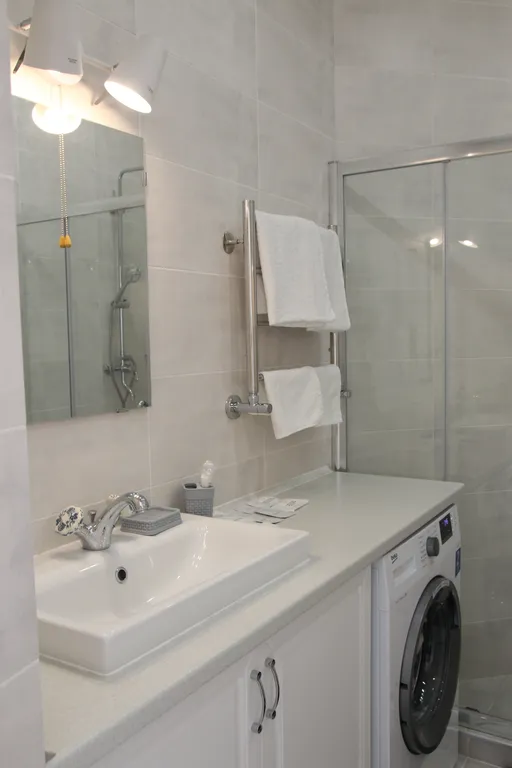 Уютная квартира около санатория Виктория и санатория Русь