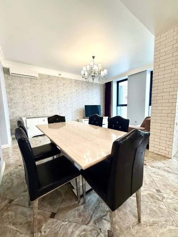 Двухкомнатная на Гостином дворе