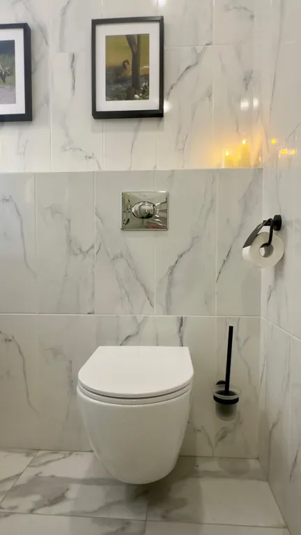 Коттедж Уютный загородный дом у живописного озера, с шикарной новогодней елкой — Санкт-Петербург