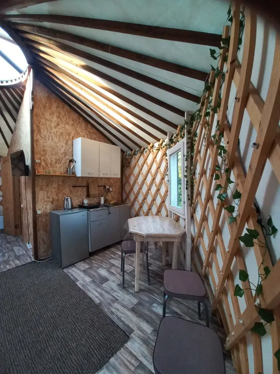 Коттедж Дом- юрта в горах — Сухум