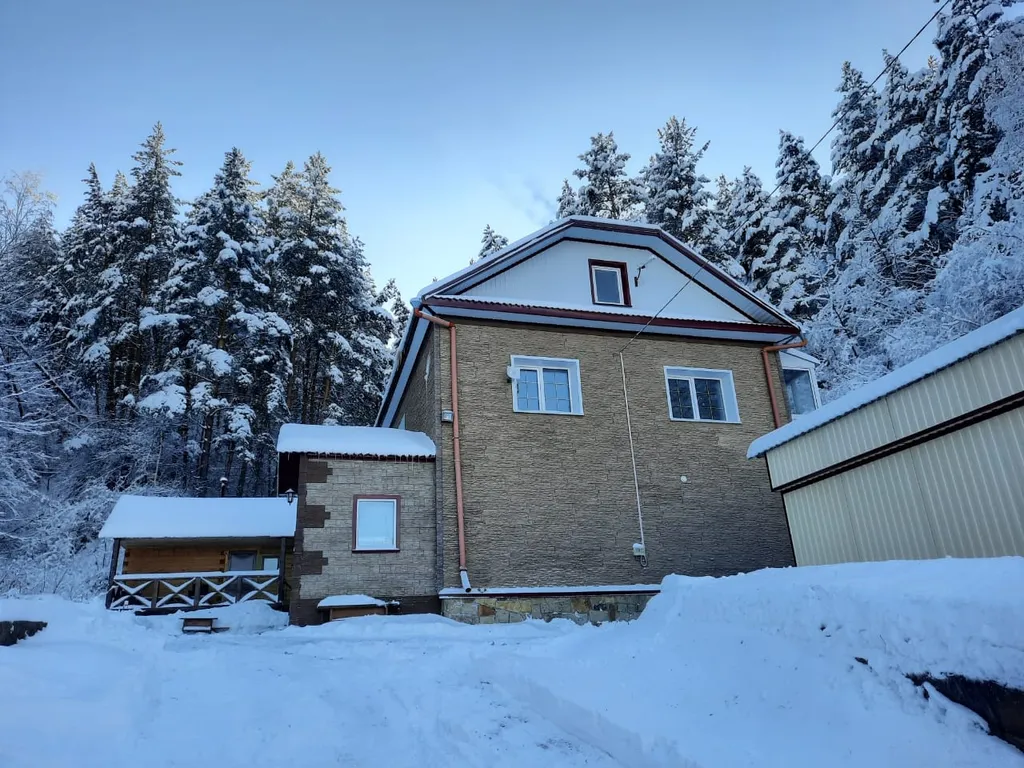 Дом в сосновом бору