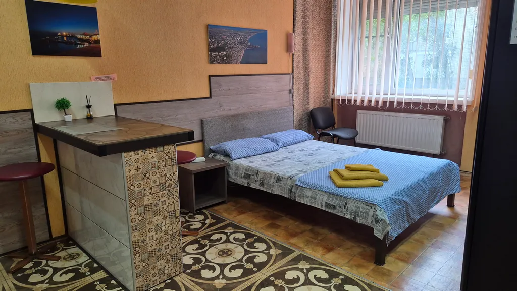 4-местная студия с кухонным уголком и своим санузлом