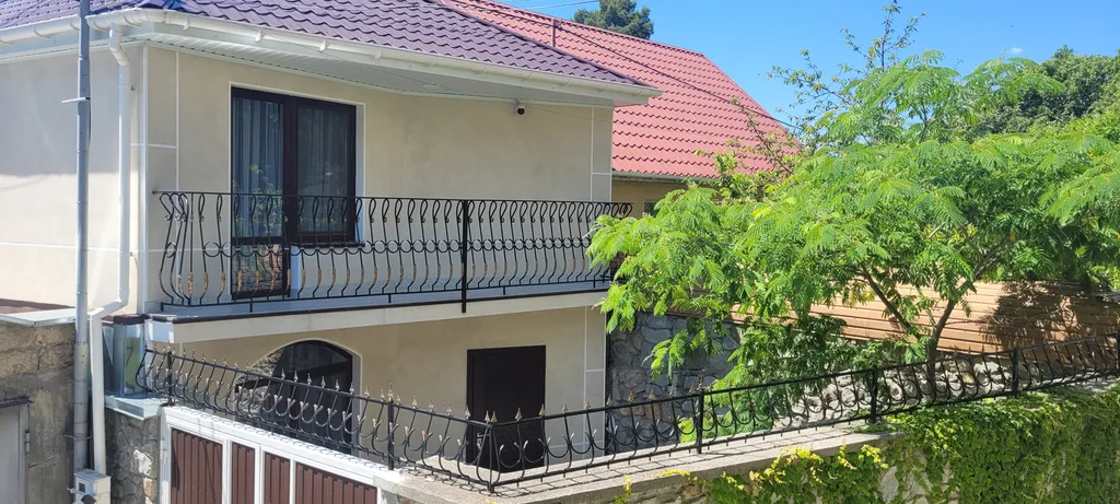 Коттедж Уютный домик — аренда посуточно в Массандра