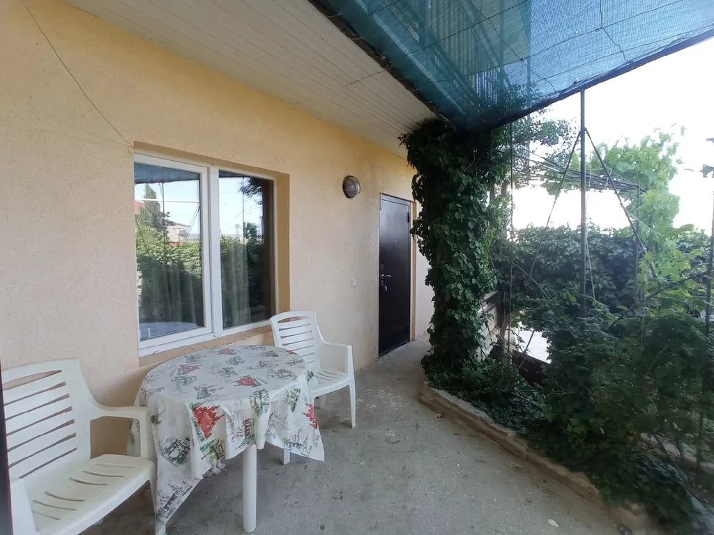 с кухней с отдельным входом