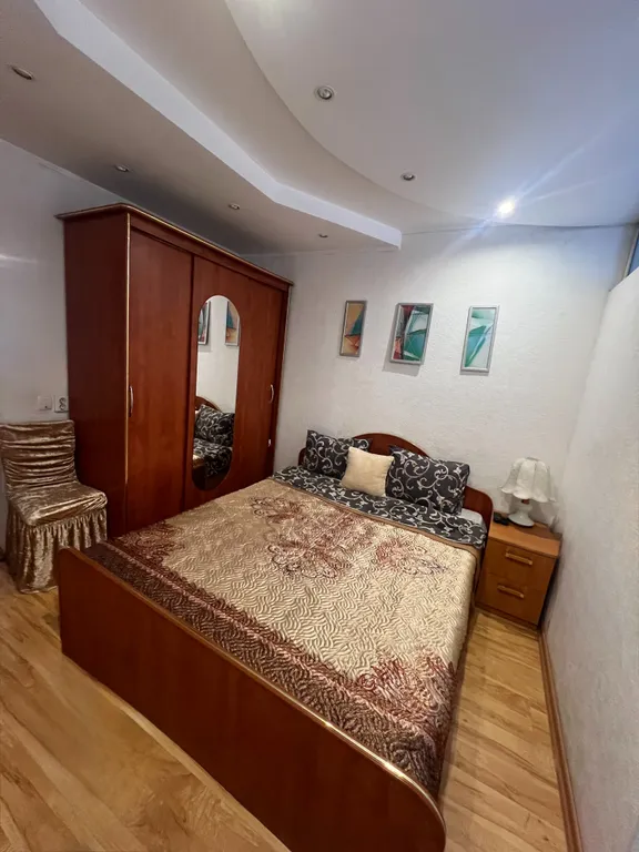 Уютная квартира — аренда посуточно в Назарово