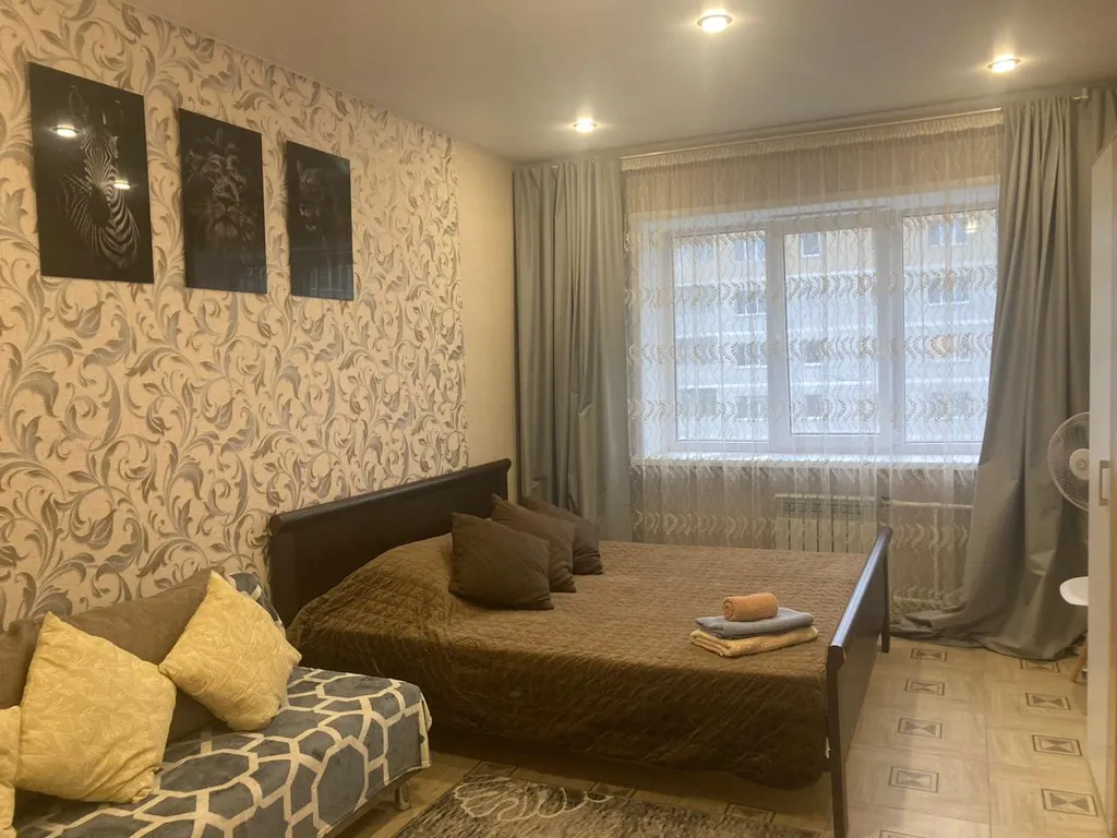 Новая большая квартира с хорошим ремонтом в 3 минутах езды от М4 — аренда посуточно в Новая Усмань