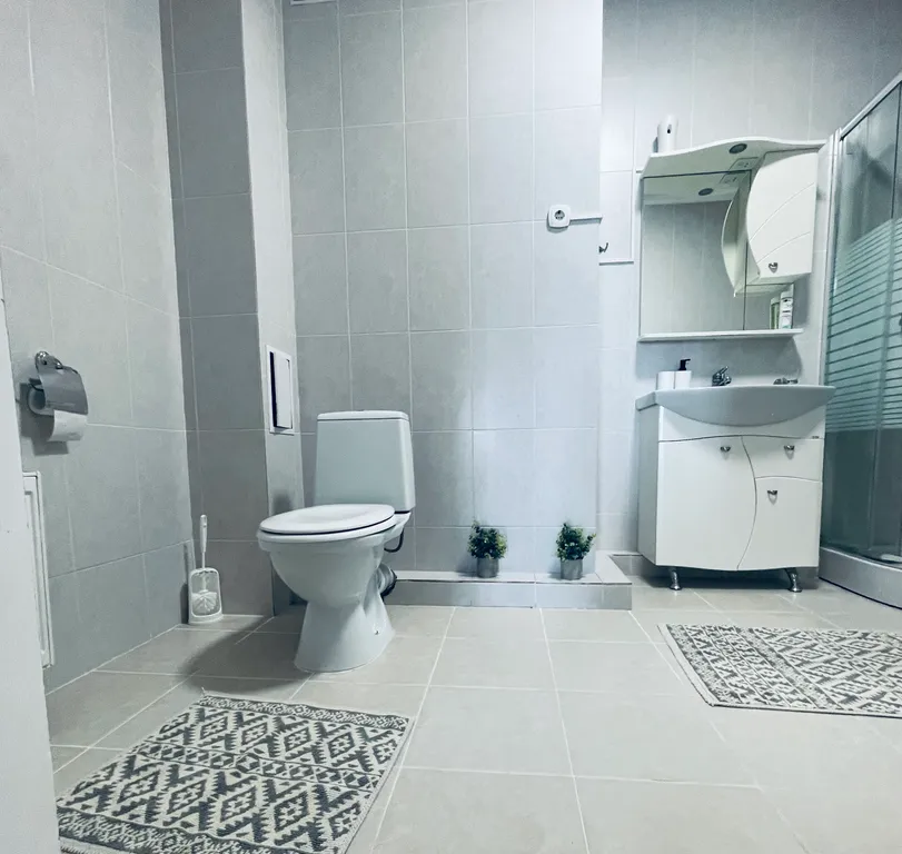 Квартира Квартира с двумя отдельными комнатами, исторический район, просторно — Калининград