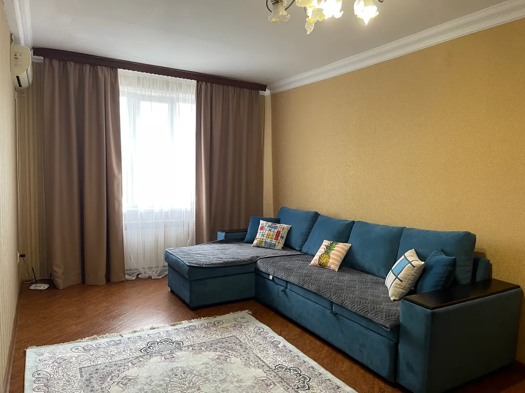 Чистая уютная квартира в центре города — аренда посуточно в Каспийск