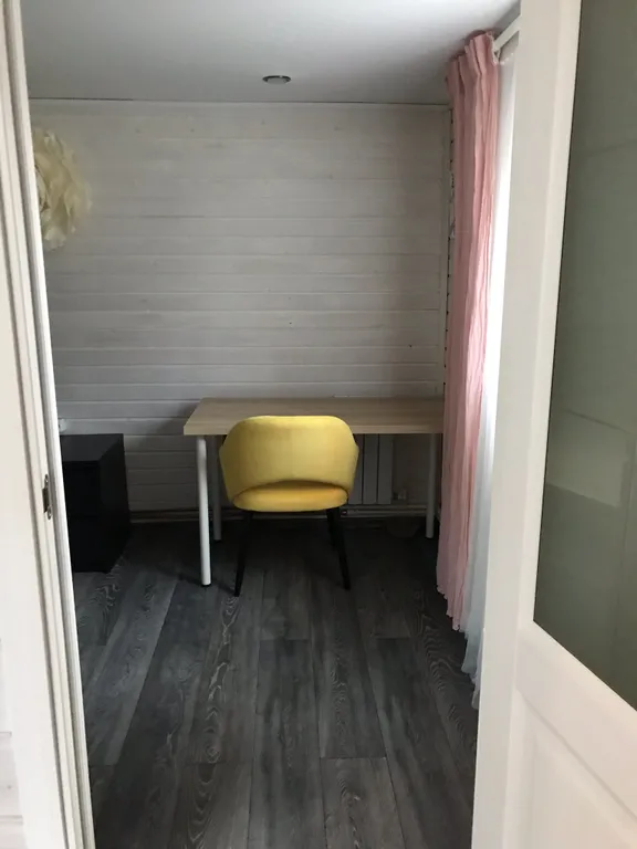 Дом на территории охотничьего хозяйства рядом с водохранилищем