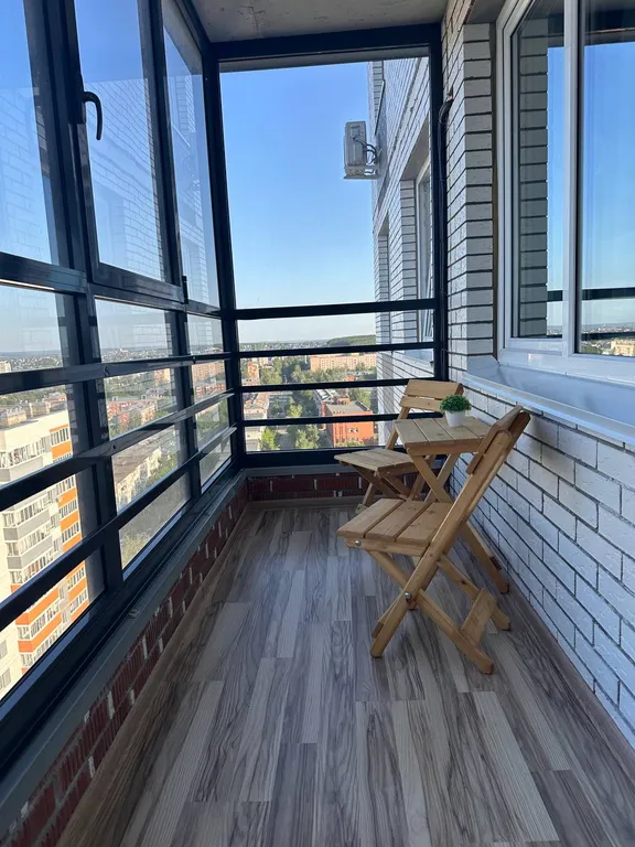 Апартаменты с видом на пруд