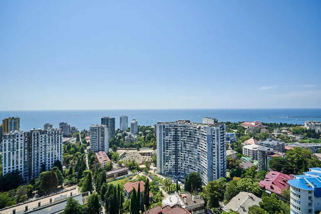 Апартаменты с бассейном в центре Сочи