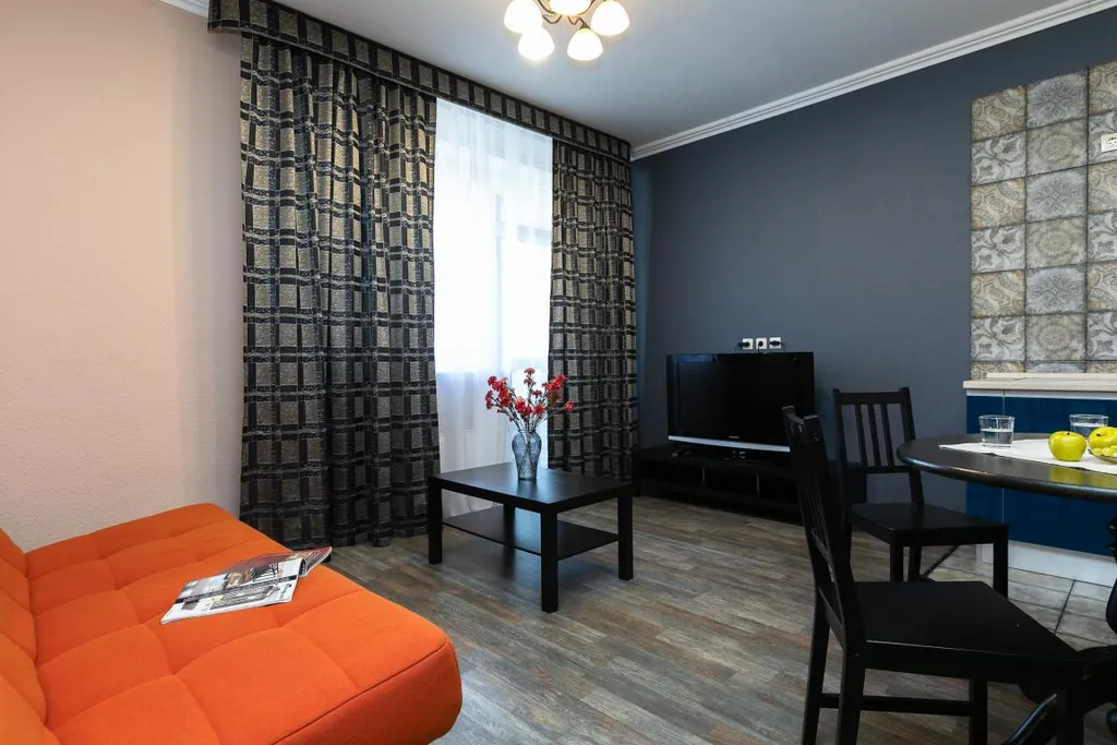 Квартира Квартира Евродвушка рядом с ТЦ Мегаполис и Южным Автовокзалом — Екатеринбург