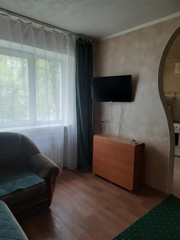 Квартира напротив ТЦ Мега Молл