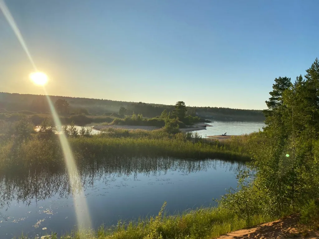 Дом на берегу озера