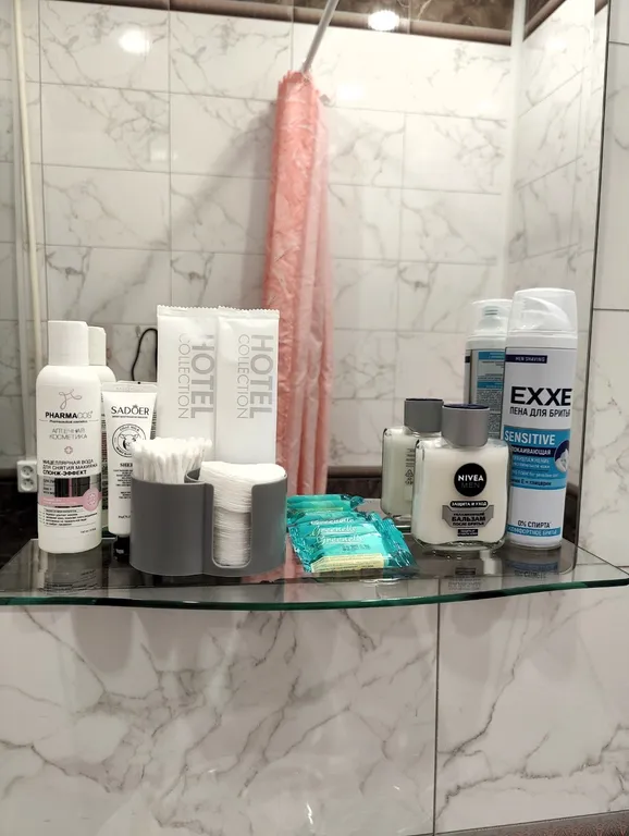 Для большой компании просторно удобно в центре