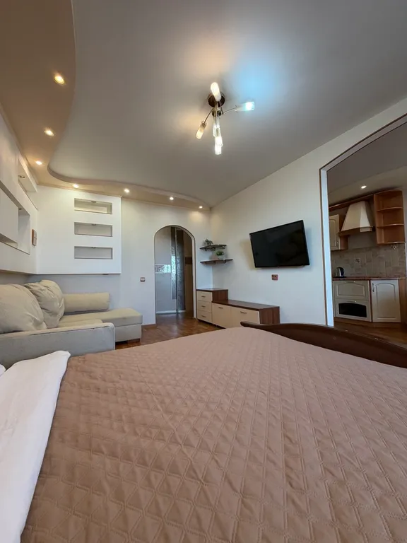 Просторная, уютная квартира в спальном районе города