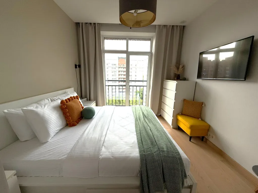 АПАРТАМЕНТЫ ТРЕХКОМНАТНЫЕ 'ФЭМИЛИ  ОНЛИ ФЛЭТПОРТ', для 6 гостей