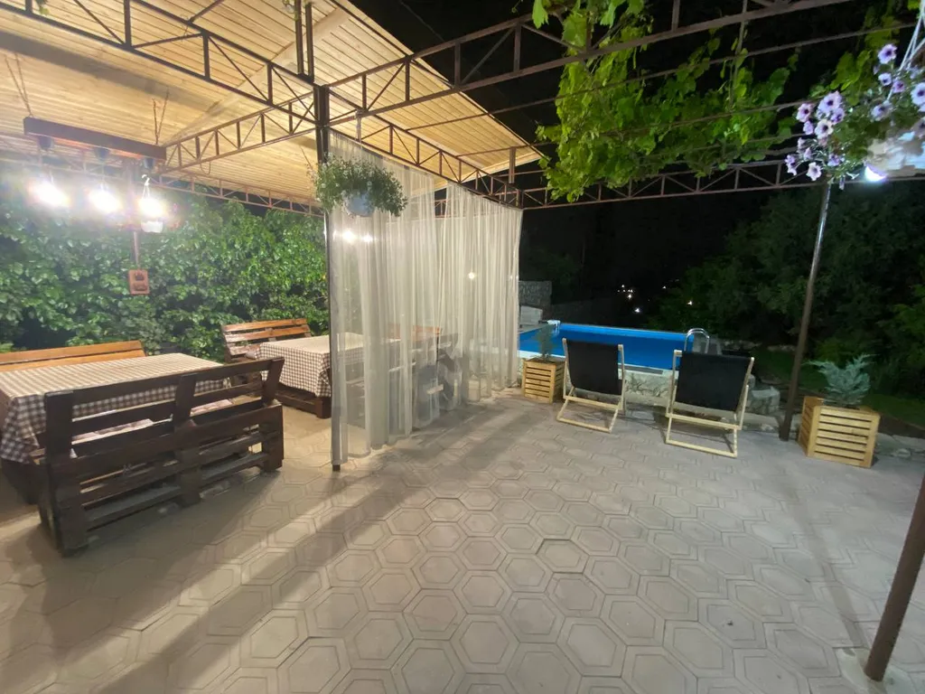 Дом с бассейном и новой баней рядом с лучшим песчаным пляжем в Орловке