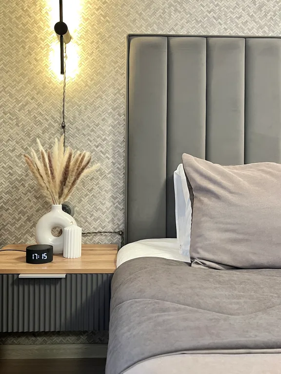 Дизайнерская квартира на Взлетке рядом с торговым центром Планета