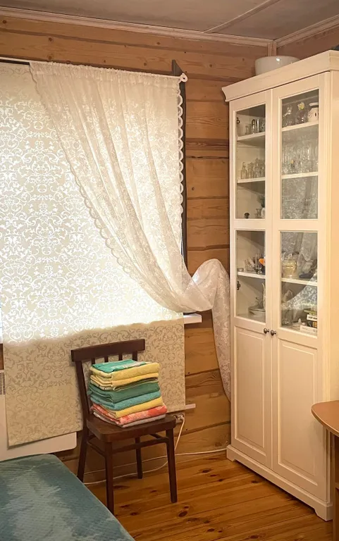 Просторный, уютный деревянный дом в центре города, возле реки и озера