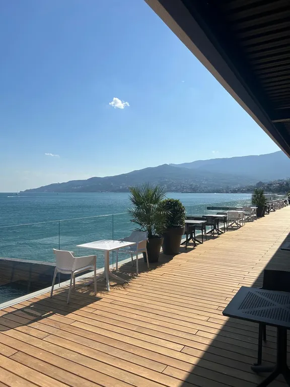 Квартира у пляжа "Изумрудный"