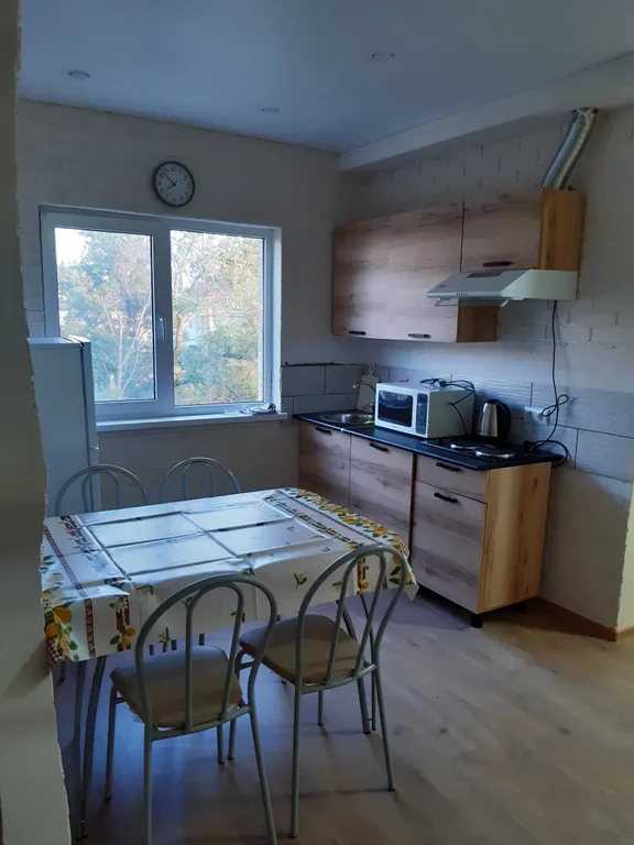 Уютный современный дом около моря