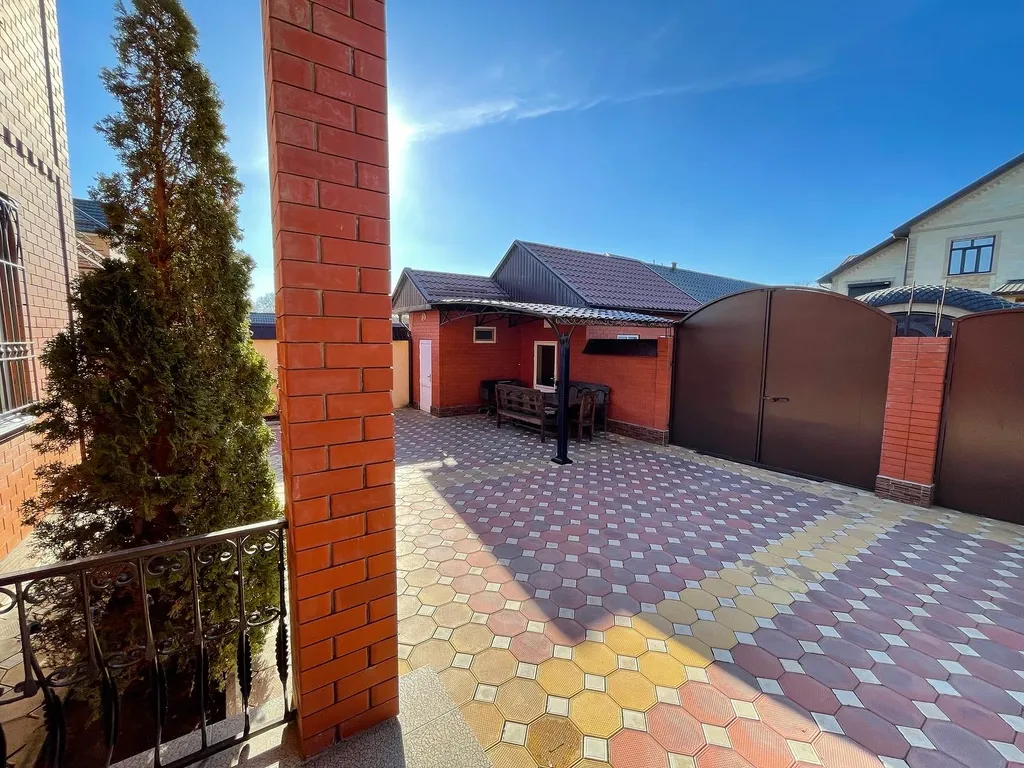 Дом на берегу моря