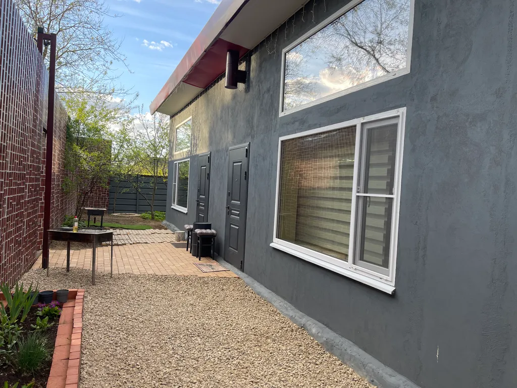 Дом с дизайнерским ремонтом в стиле лофт