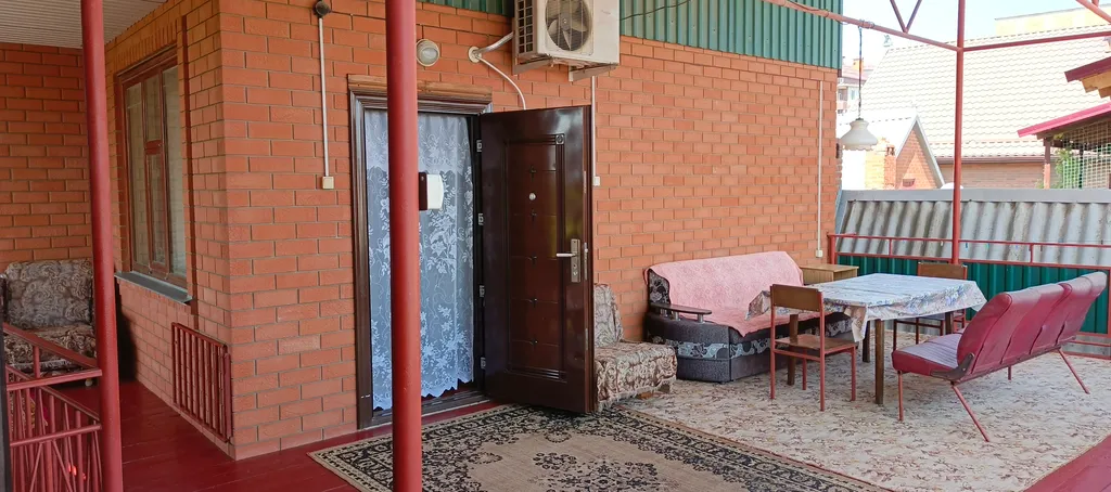 Уютный номер с большим свободным пространством до восьми человек