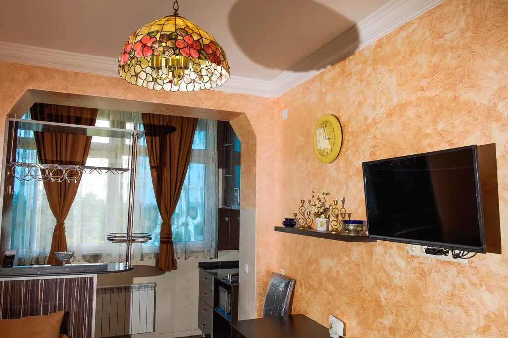 Уютная квартира в центре города с видом на море