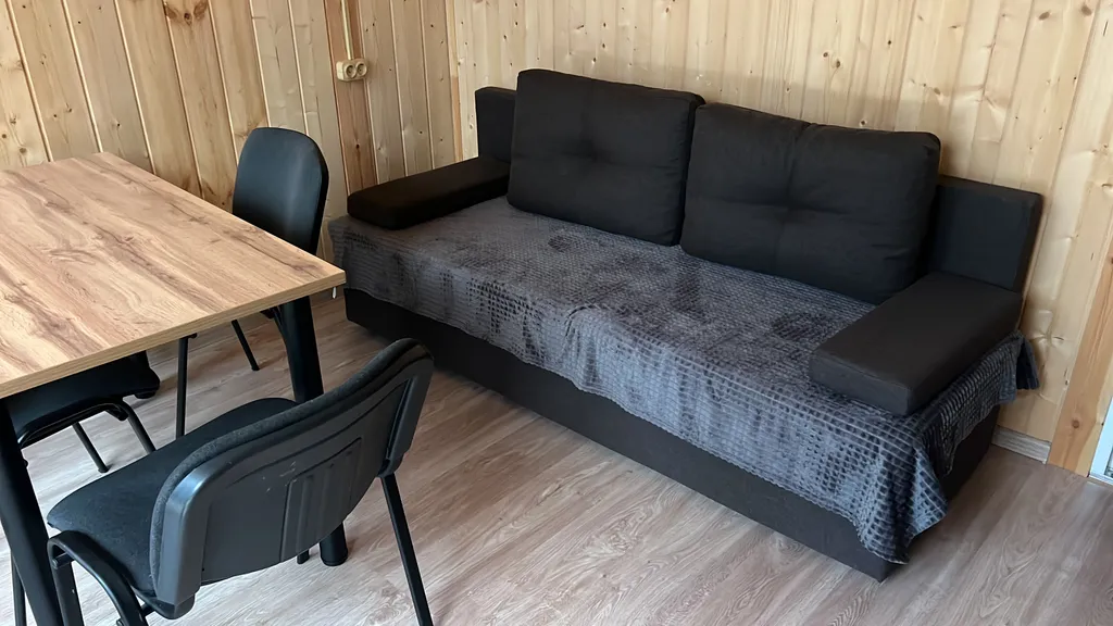 Уютный гостевой домик с бассейном, баней и чаном рассвет в горах