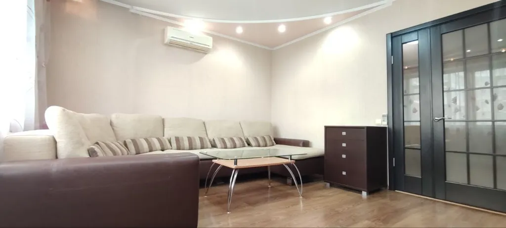 Квартира Шикарная квартира у планеты с кондиционером и бесплатным wi-fi — Красноярск