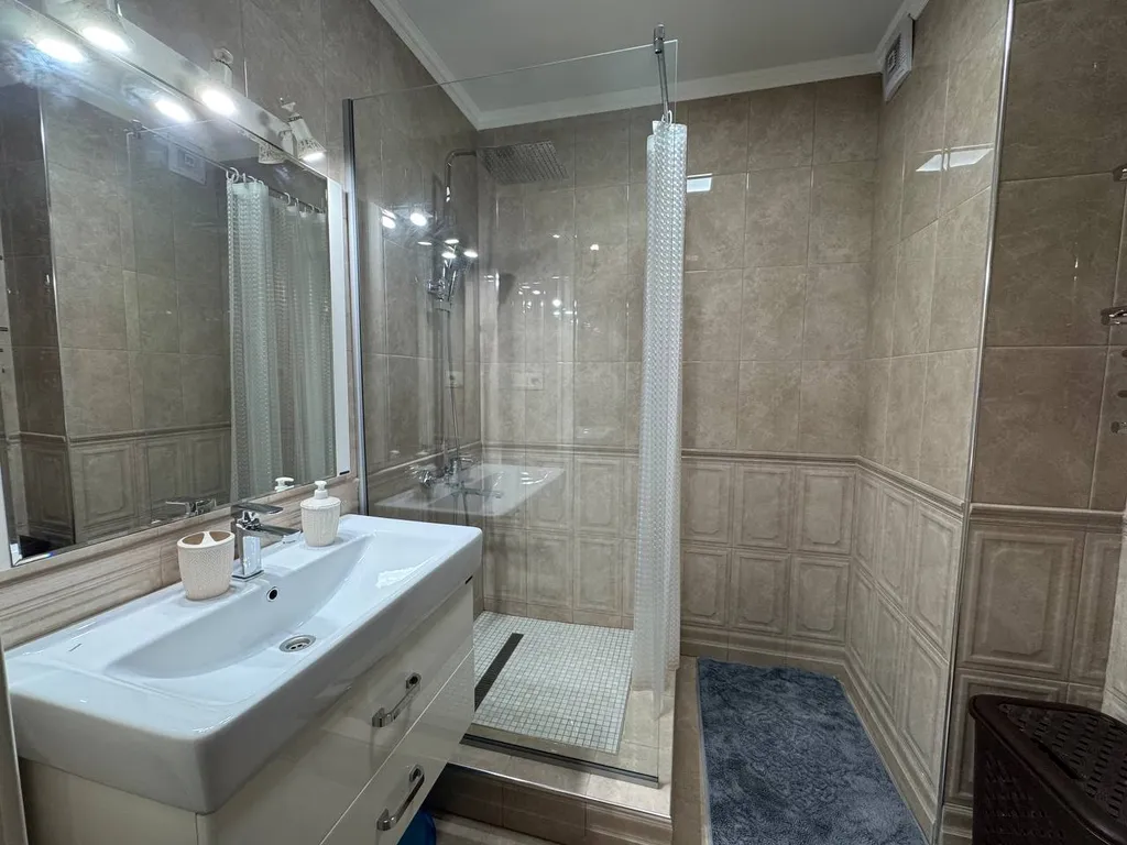 Уютная квартира класса люкс в центре курортной зоны