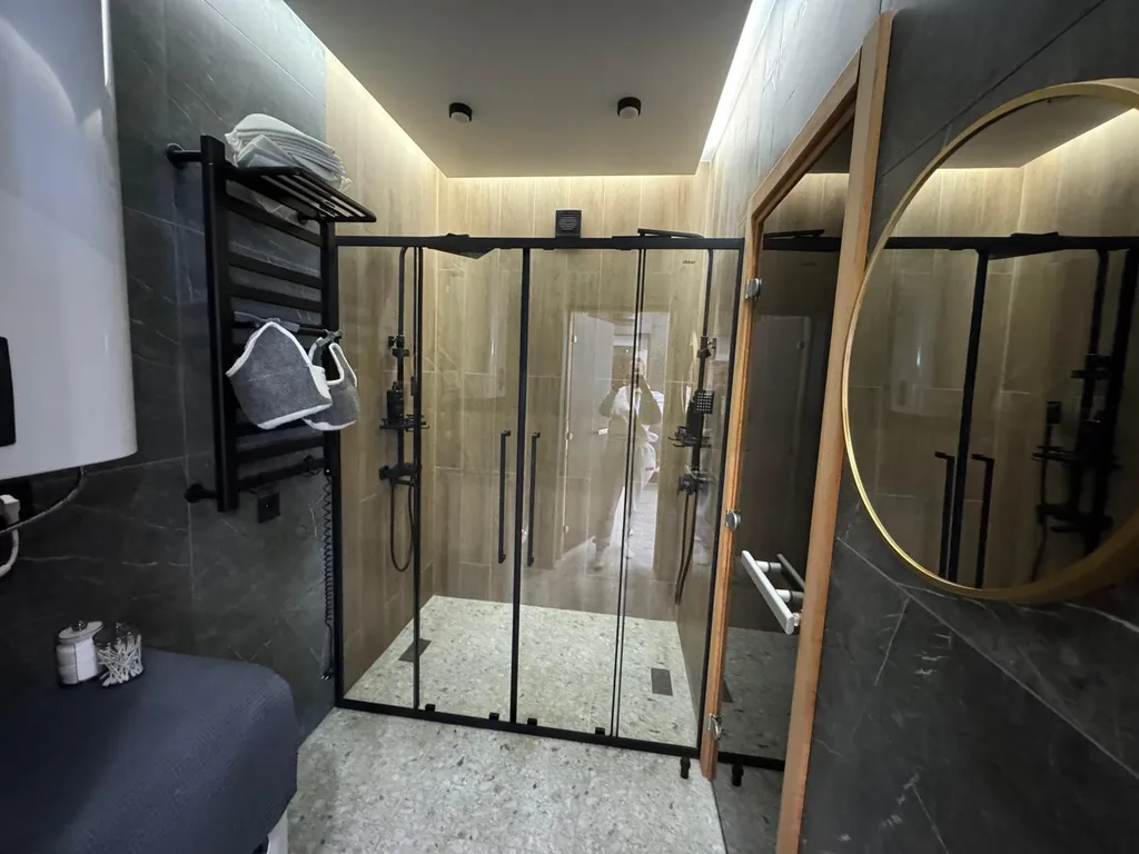 Загородная вилла в лесу